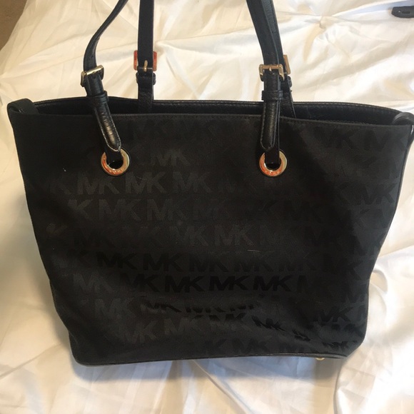 Michael Kors Purse - Picture 2 of 4